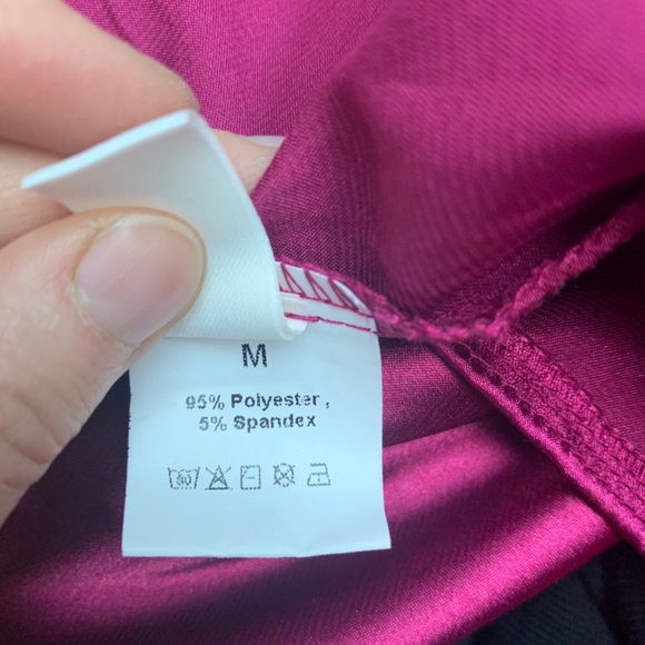 Magenta top - Picture 4 of 4